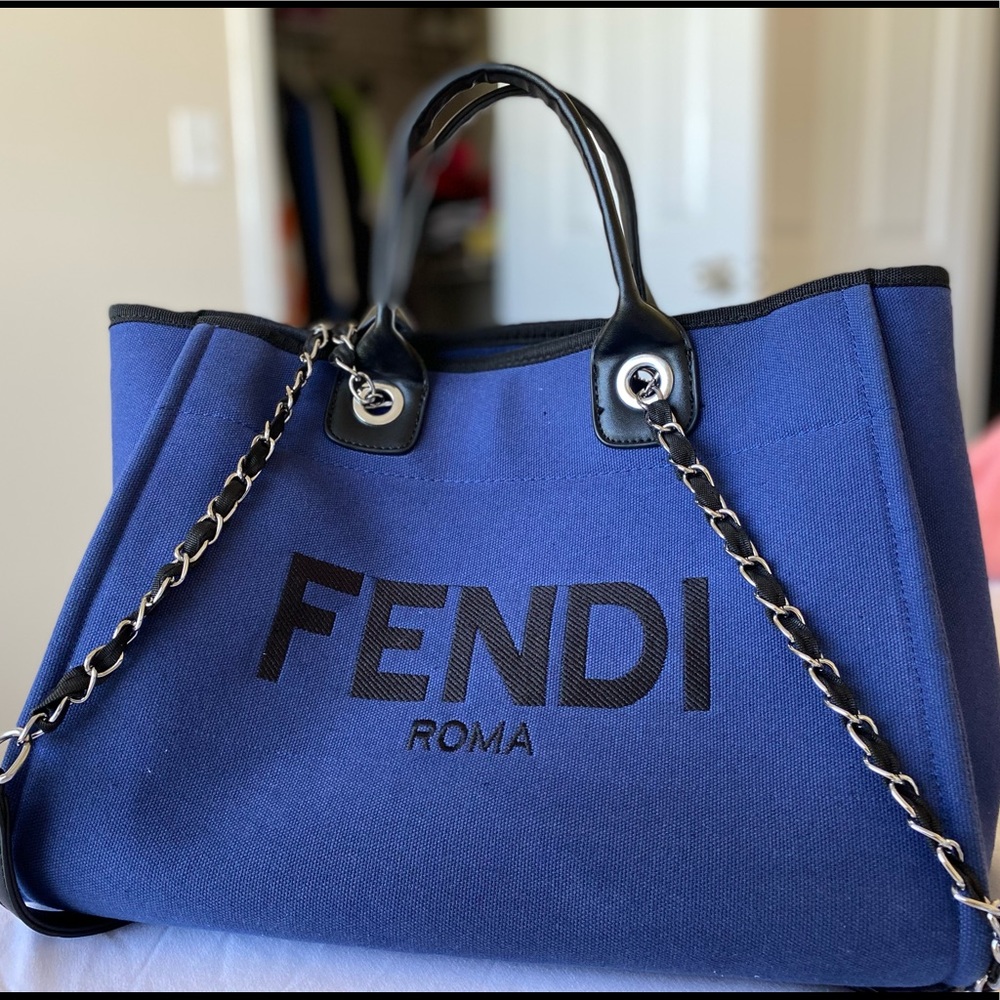 Fendi Roma Purse